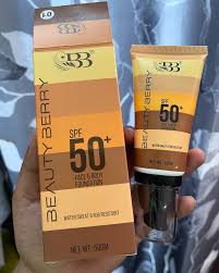 BEAUTY BERRY FACE & BODY FOUNDATION SPF 50+